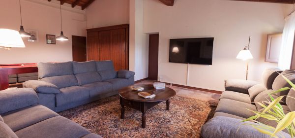 Living room - 2nd floor