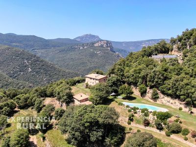 Piscina rústica (abierta de junio a septiembre)