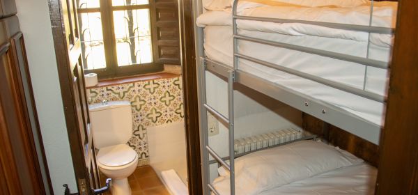 Bed room 6