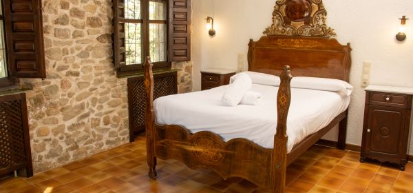 Bed room 1