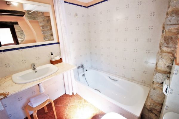 Salle de bain Mas El Carles 1